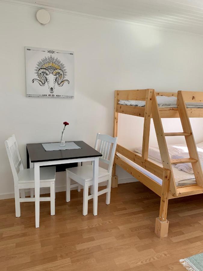 Stenungsoegarden Hostel Stenungsund Ngoại thất bức ảnh