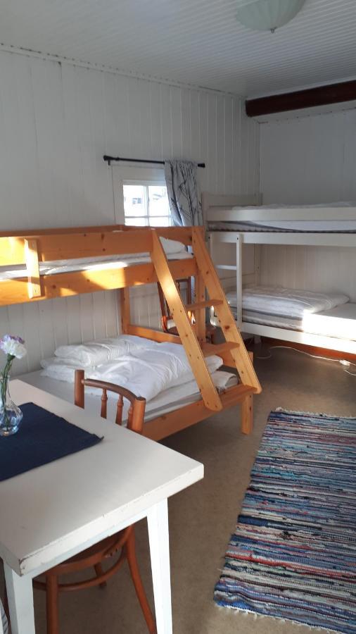 Stenungsoegarden Hostel Stenungsund Ngoại thất bức ảnh